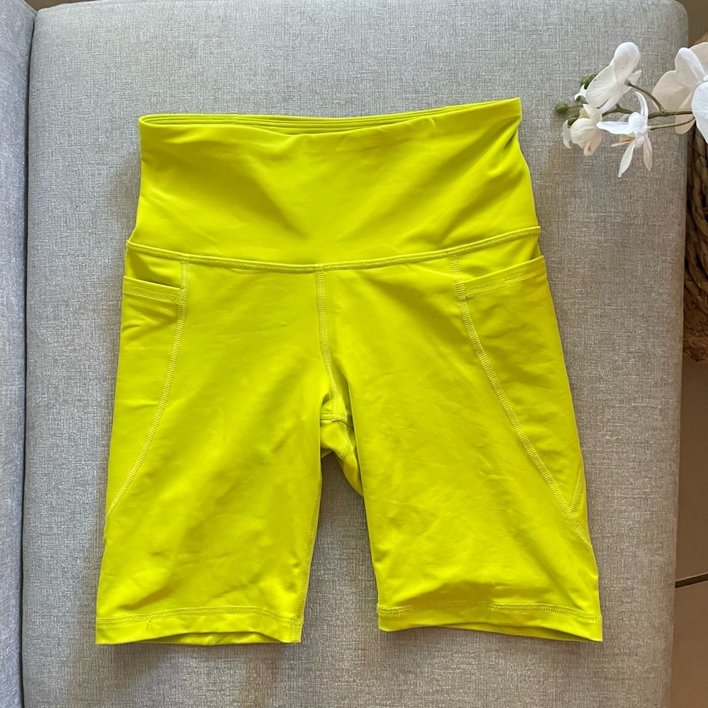 Old Navy Powersoft Biker Shorts